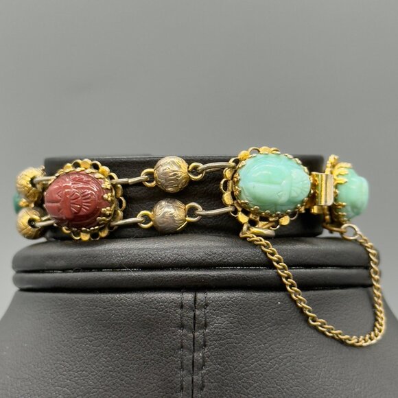 Vintage FREIRICH Gold Tone Filigree Scarab Bracelet Glass Stones w/ Safety Chain - Picture 3 of 16